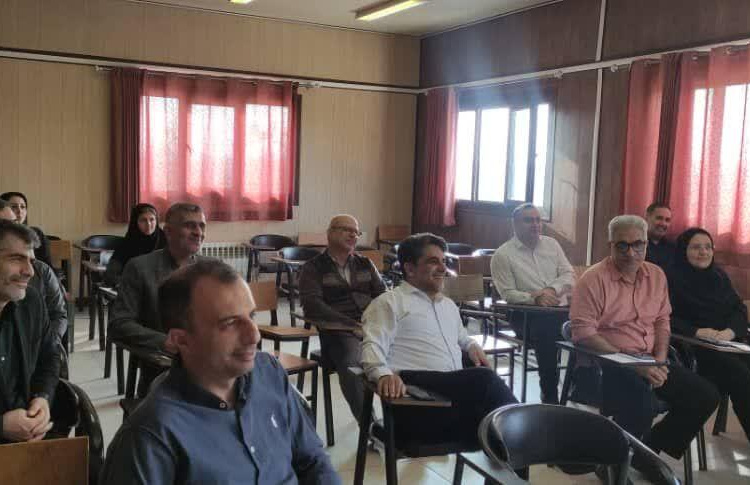 برگزاری کارگاه دانش افزایی و معرفت افزایی ویژه اعضای هیأت علمی سازمان جهاددانشگاهی استان گیلان