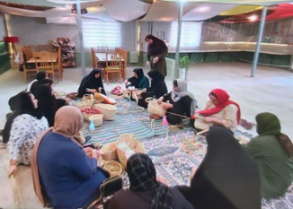 برگزاری دوره های آموزش عمومی ،ویژه علاقه مندان صنایع دستی و تخصصی برای شاغلین اداره کل میراث فرهنگی و گردشگری وصنایع دستی با هدف ترویج و احیای رشته های در حال منسوخ شدن